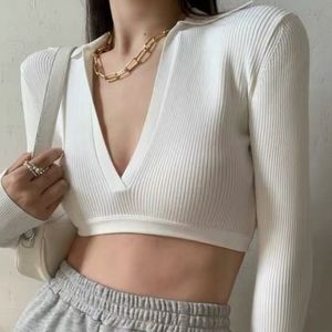 SOLD 💯 White Long Sleeve Crop Top